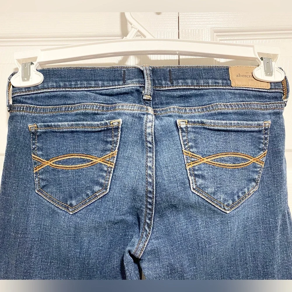 Abercrombie Kids Blue Jeans Size 16 - Picture 3 of 12